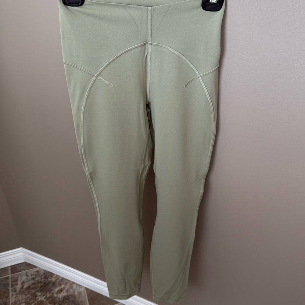 Lululemon Unlimit Tight - 25” Rosemary Green Sz 6